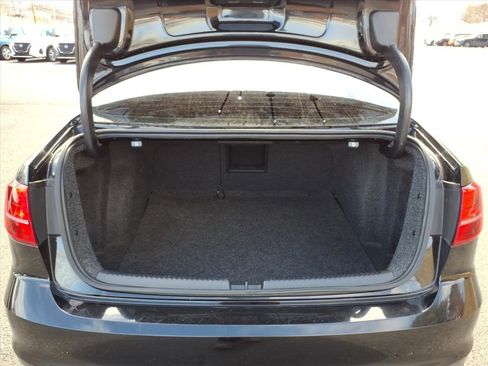 Used 2015 Volkswagen Jetta GLI SEL image 8