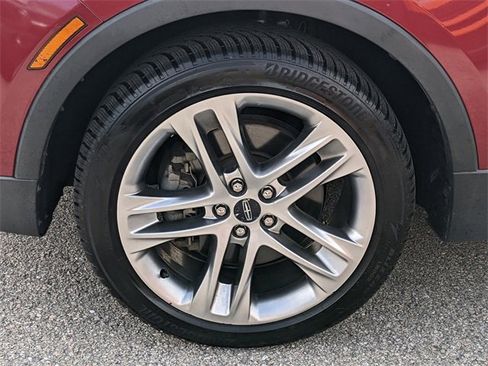 Used 2017 Lincoln MKC Reserve image 8