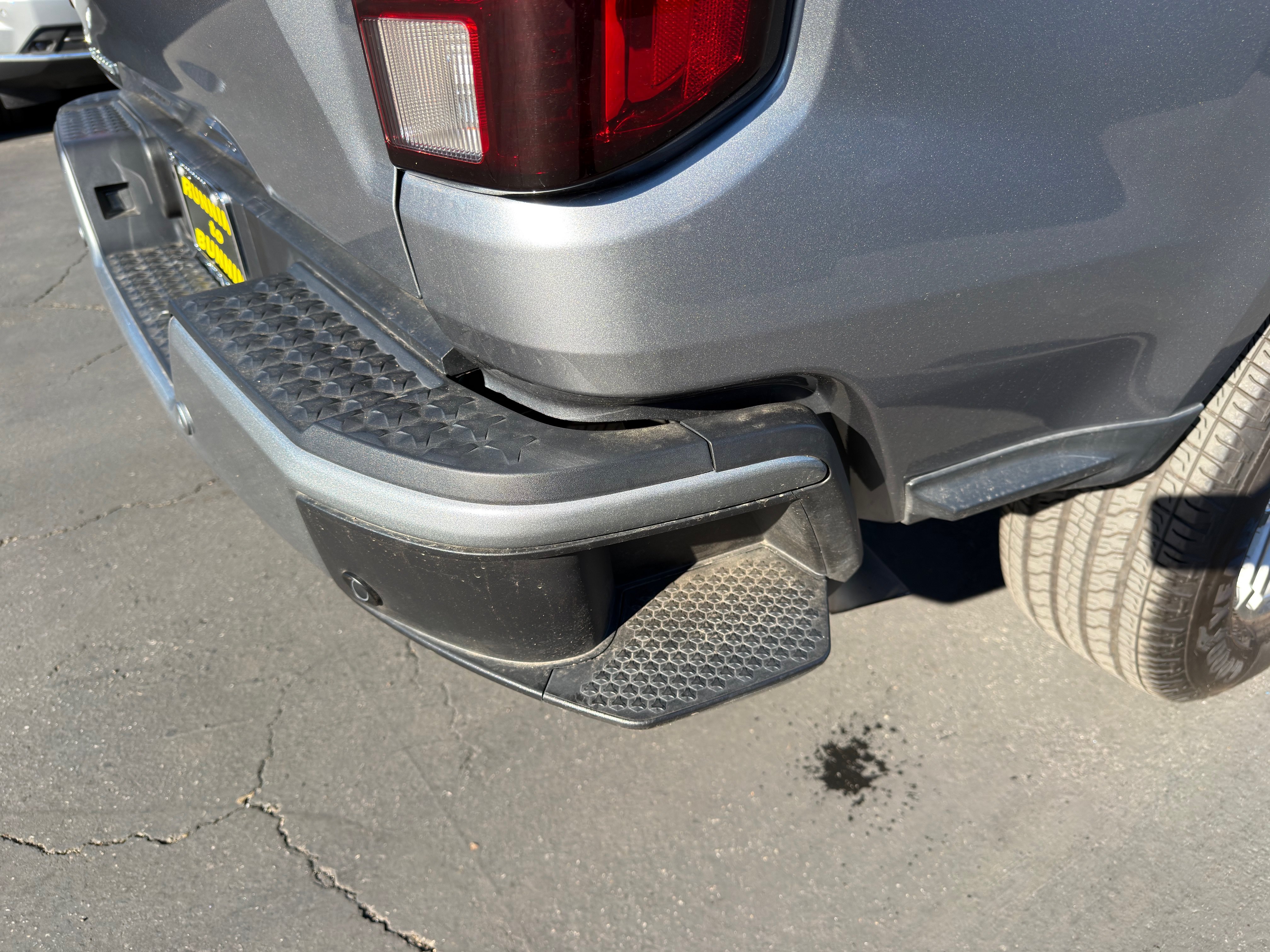 Used 2026 Chevrolet Colorado LT RWD image 14