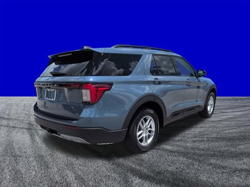 New 2026 Ford Explorer Active w/ Active Comfort Package RWD image 4
