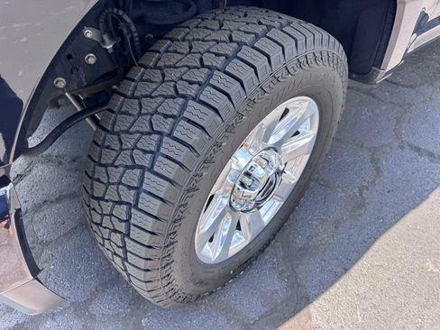 Used 2022 Ford F350 Platinum AWD/4WD image 17
