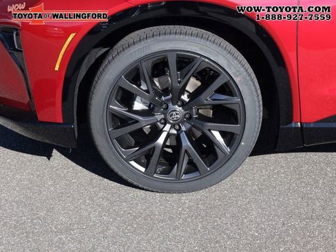 New 2025 Toyota Crown Signia w/ Advanced Technology Package image 6