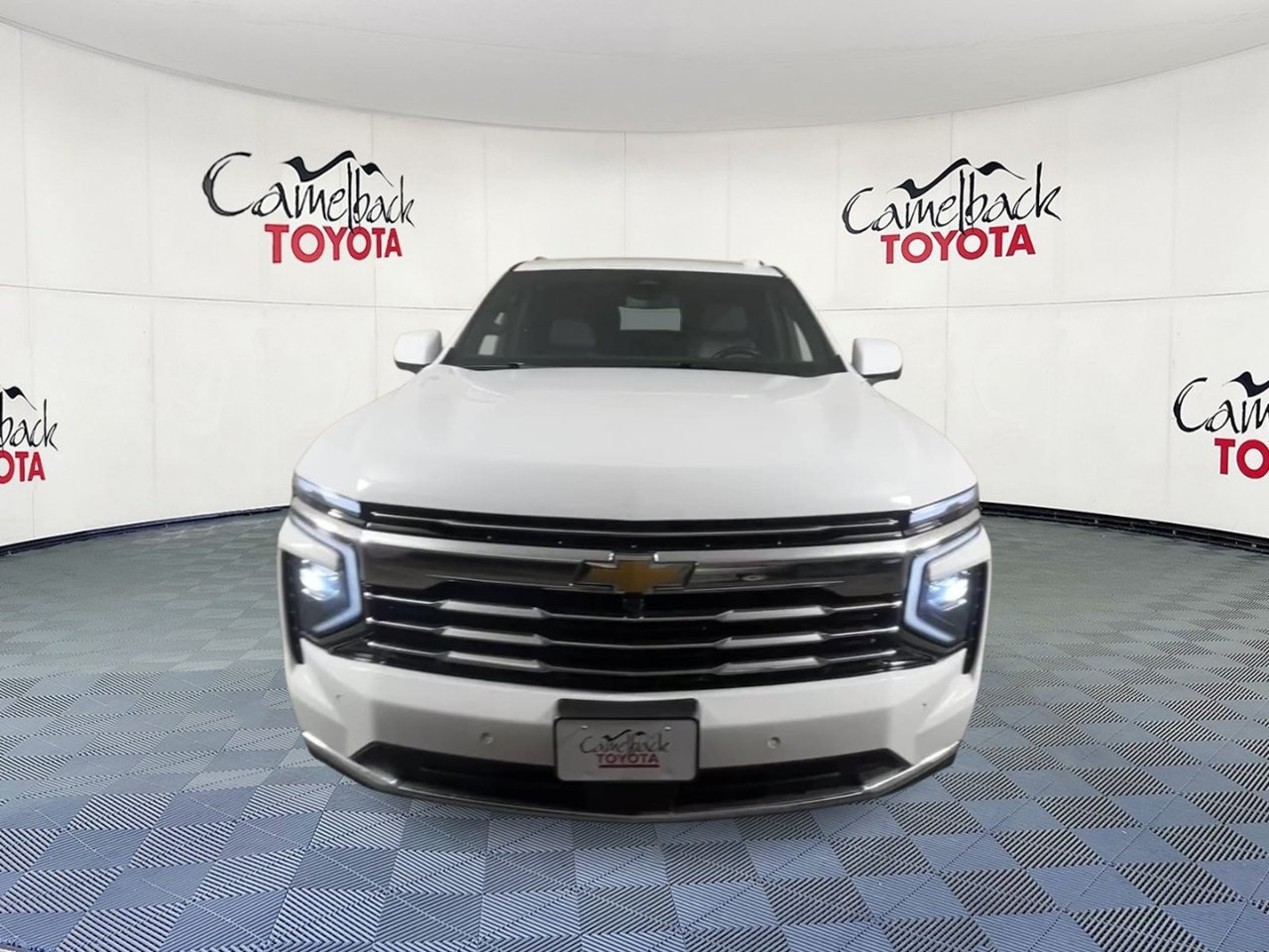 Used 2025 Chevrolet Tahoe LT AWD/4WD image 5
