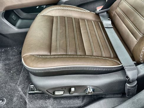 New 2026 GMC Acadia Denali Ultimate FWD image 25