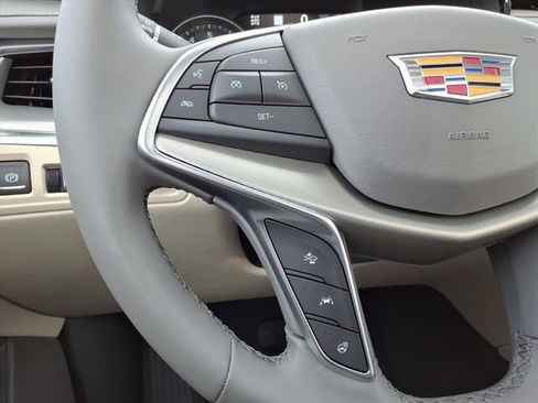 New 2026 Cadillac XT5 Premium Luxury image 34