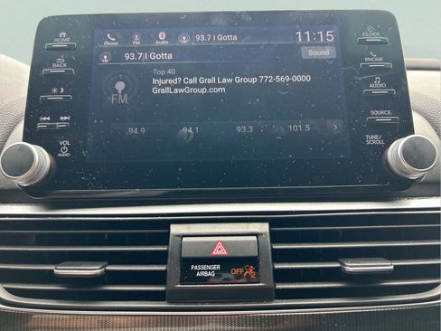 Used 2018 Honda Accord Sport image 27