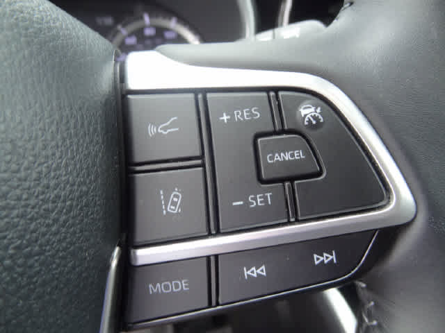 Certified 2026 Toyota Highlander XLE AWD/4WD image 23
