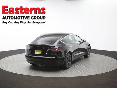Used 2019 Tesla Model 3 Standard Range RWD image 32