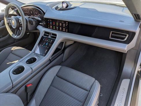 Used 2025 Porsche Taycan 4S image 25