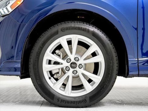 Certified 2025 Audi Q3 2.0T Premium Plus w/ Premium Plus Package AWD/4WD image 26