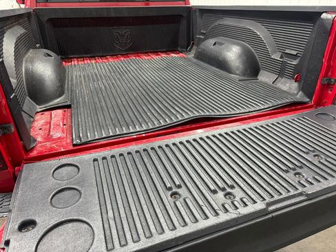 Used 2014 RAM 2500 SLT AWD/4WD image 5