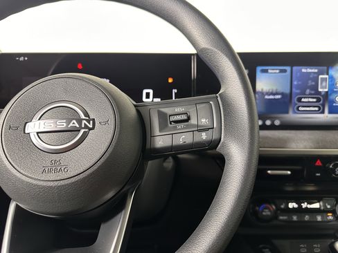 Used 2026 Nissan Kicks SV w/ Cold Weather Package image 24