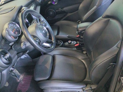 Used 2018 MINI Cooper S FWD image 6