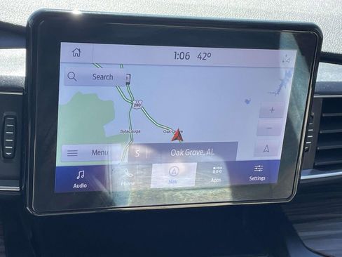 Used 2020 Ford Explorer Limited image 21