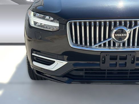 Certified 2023 Volvo XC90 B6 Plus AWD/4WD image 12