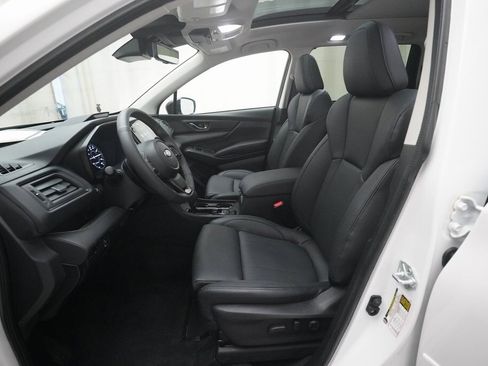 Used 2025 Subaru Ascent Bronze Edition image 7