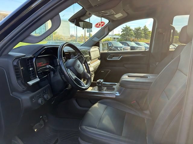 Used 2022 Chevrolet Silverado 1500 RST w/ Convenience Package II AWD/4WD image 17