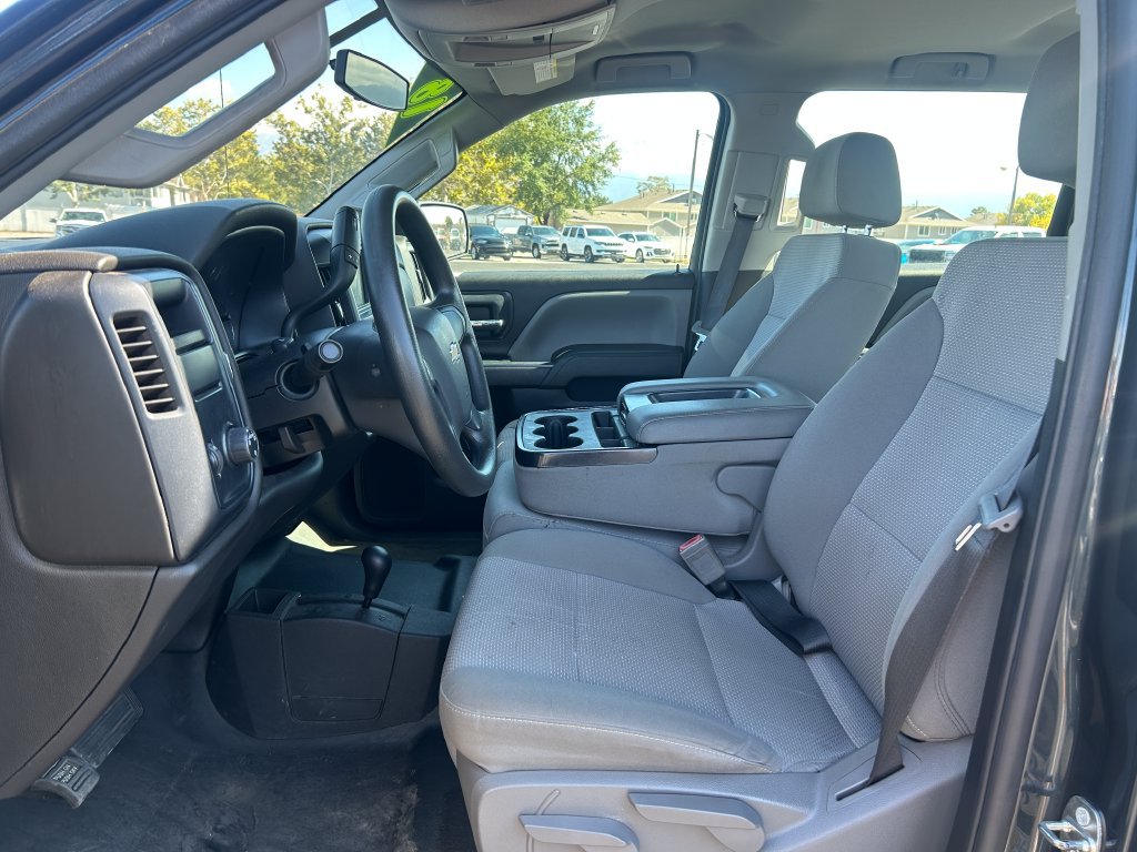 Used 2018 Chevrolet Silverado 2500 W/T AWD/4WD image 22