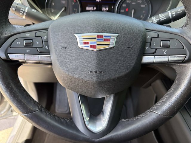 Used 2023 Cadillac XT4 Sport FWD image 26