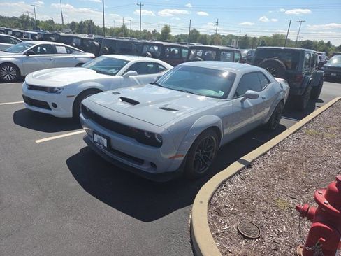 Used 2021 Dodge Challenger R/T Scat Pack RWD image 2
