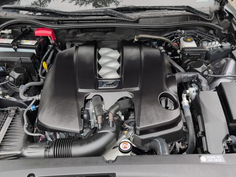 Used 2024 Lexus IS 500 RWD image 20