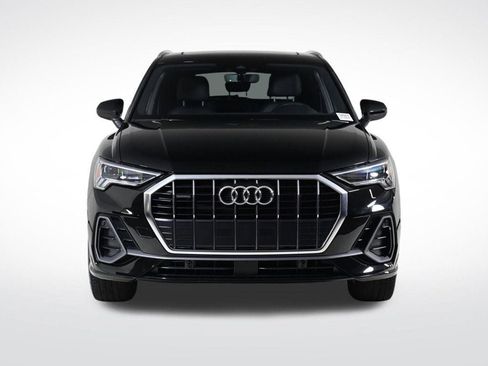 Used 2024 Audi Q3 2.0T Premium image 8