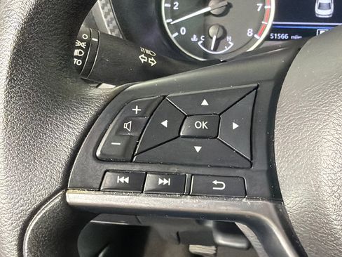 Used 2024 Nissan Sentra SV FWD image 24