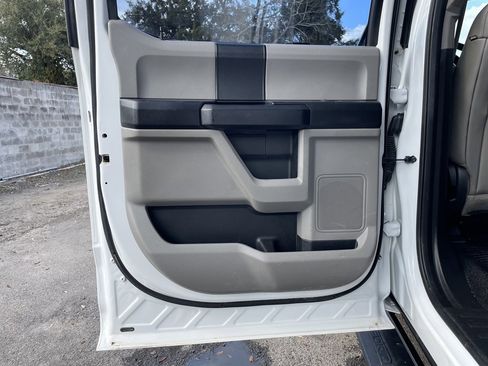 Used 2017 Ford F350 XL w/ Power Equipment Group image 41