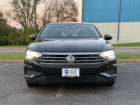 Used 2019 Volkswagen Jetta S w/ Driver Assistance Package FWD image 2