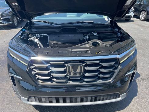 Used 2025 Honda Pilot EX-L image 22