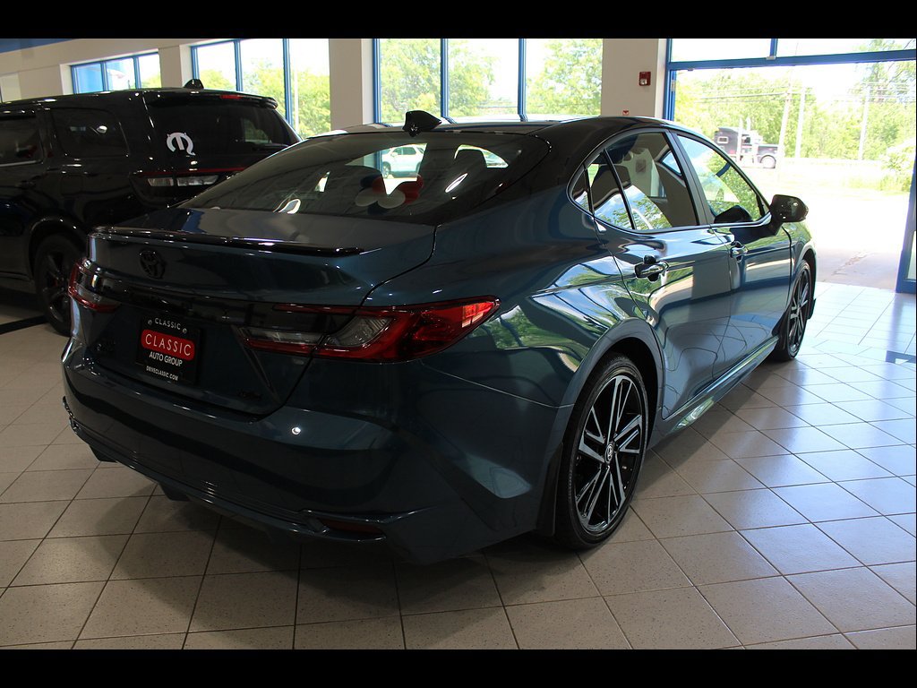 Used 2026 Toyota Camry XSE w/ Premium Package AWD/4WD image 5