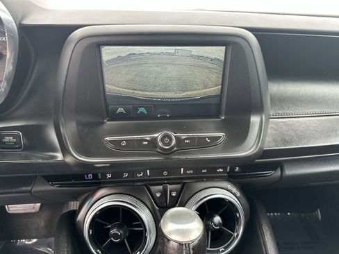 Used 2018 Chevrolet Camaro LT RWD image 24