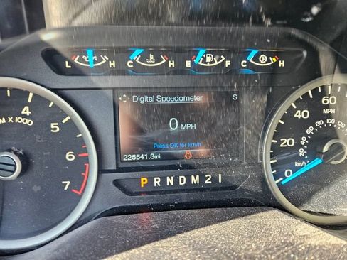 Used 2016 Ford F150 XLT w/ Equipment Group 302A Luxury AWD/4WD image 10