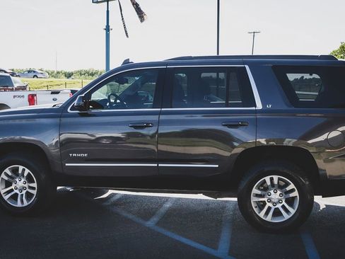 Used 2017 Chevrolet Tahoe LT AWD/4WD image 23