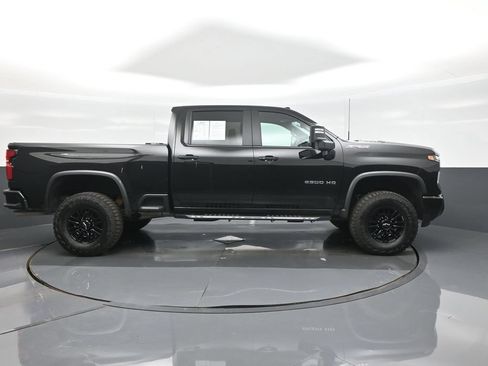 Used 2026 Chevrolet Silverado 2500 ZR2 AWD/4WD image 8