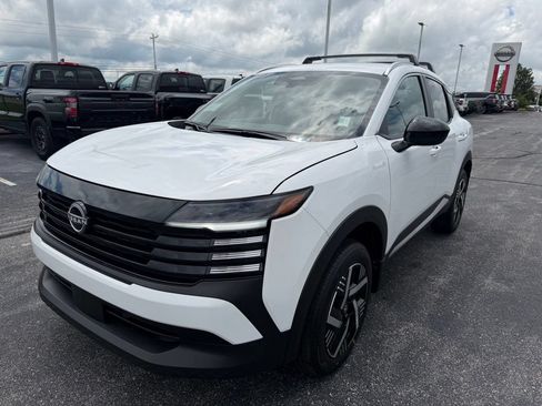 New 2026 Nissan Kicks SV w/ Cold Weather Package FWD image 37