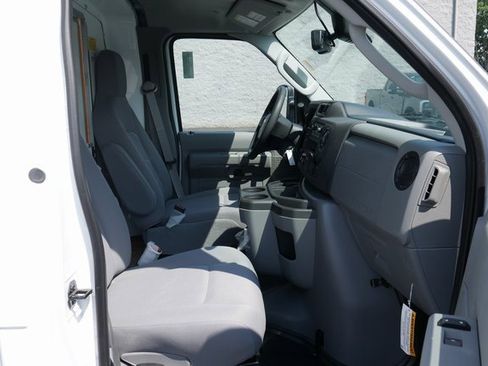 New 2026 Ford E-350 and Econoline 350 Super Duty w/ Power Equipment Group image 20