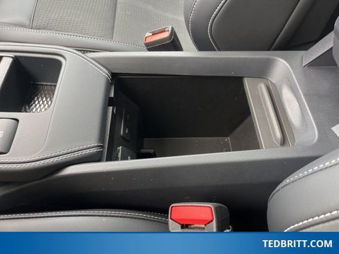 Certified 2025 Ford Mustang Mach-E GT image 39