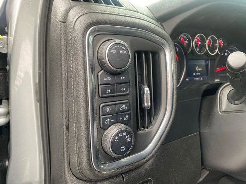 Used 2022 Chevrolet Silverado 1500 RST AWD/4WD image 16