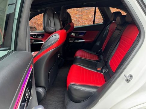 Certified 2024 Mercedes-Benz GLC 300 GLC 300 image 23