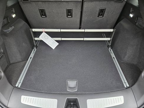 New 2026 Cadillac XT5 Premium Luxury w/ Driver Assist Package FWD image 22