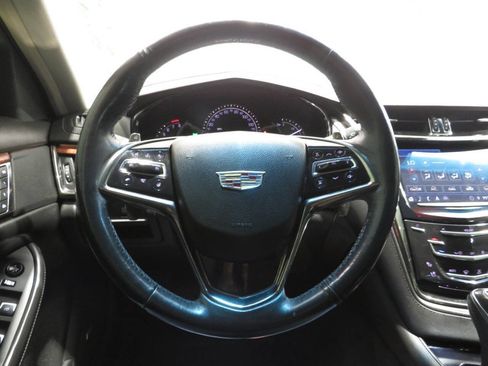 Used 2019 Cadillac CTS Luxury RWD image 16