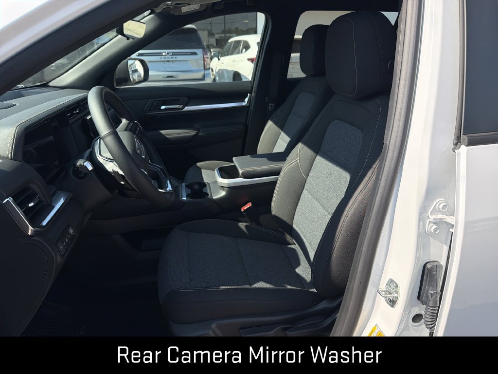 New 2027 GMC Terrain Elevation w/ Technology Package II FWD image 18