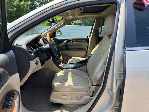 Used 2011 Buick Enclave CXL FWD image 10