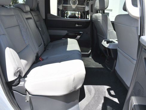 Used 2024 Toyota Tundra Limited AWD/4WD image 29