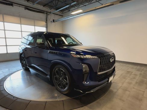New 2026 INFINITI QX80 4WD image 2