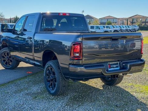 New 2026 RAM 3500 Big Horn AWD/4WD image 12