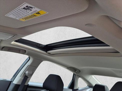 Used 2023 Honda Accord EX image 17