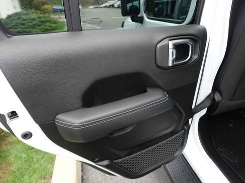 Used 2023 Jeep Wrangler Sahara w/ LED Lighting Group image 26