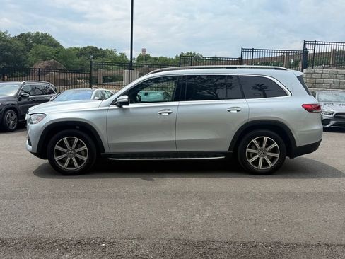 Used 2023 Mercedes-Benz GLS 450 4MATIC image 5